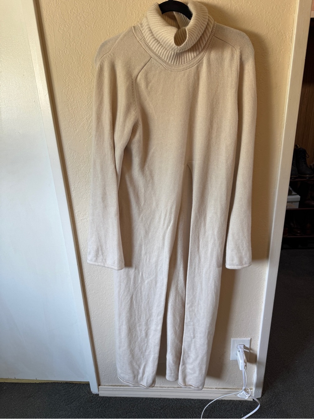 Athleta Alicia Keys Cream Knit Turtleneck Sweater